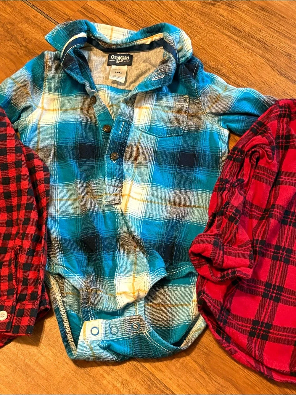 Lots size 2 Fall/ Winter Clothing Lot Jacket Hoodies